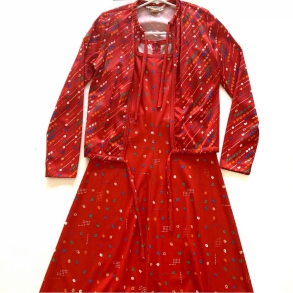 Vintage Gay Gibson Red Patterned Dress and Jacket Set 70’s